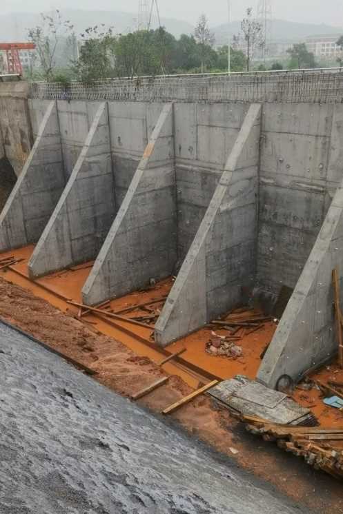 忻州偏关县锚杆式挡土墙